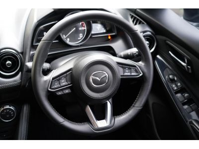2018 MAZDA 2 1.3 HIGH CONNECT 4DR A/T สีเทา รูปที่ 12